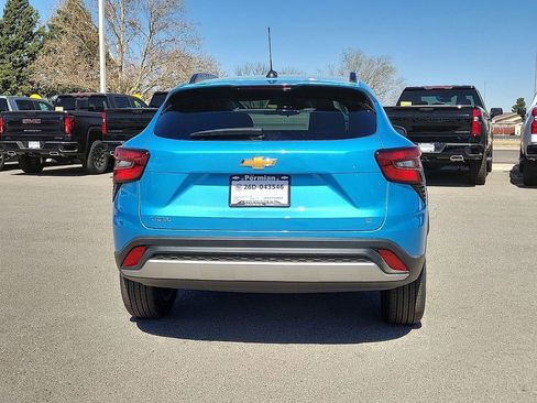 New 2026 Chevrolet Trax LT w/ LT Convenience Package image 9