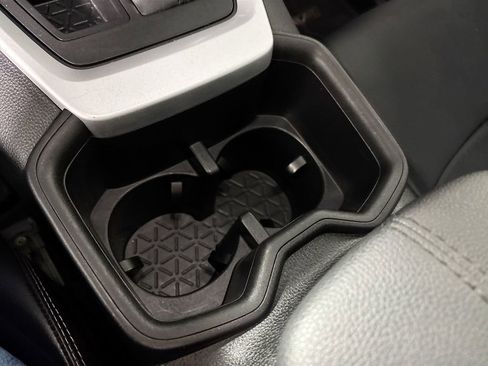 Used 2022 Toyota RAV4 XLE Premium w/ Carpet Mat Package (TMS) image 15