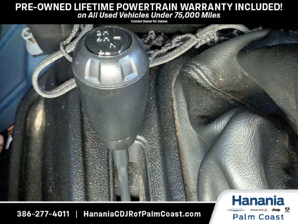 Used 2013 Jeep Wrangler Sport AWD/4WD image 22