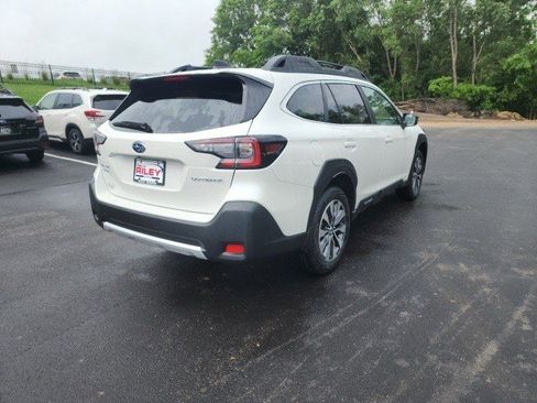 Used 2025 Subaru Outback Limited image 5