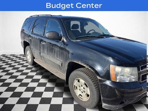 Used 2010 Chevrolet Tahoe LS image 2