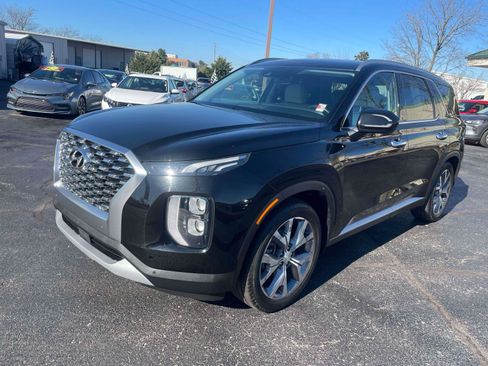 Used 2020 Hyundai Palisade SEL w/ Convenience Package image 2