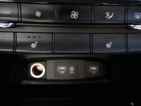 Used 2019 Hyundai Santa Fe Limited image 19