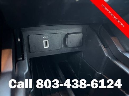 Used 2018 Ford Explorer XLT w/ Equipment Group 201A FWD image 25