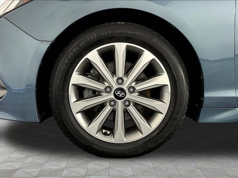 Used 2017 Hyundai Sonata Limited w/ Cargo Package FWD image 33