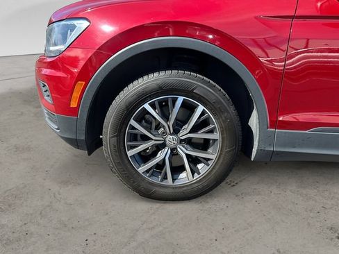 Used 2019 Volkswagen Tiguan SE AWD/4WD image 9