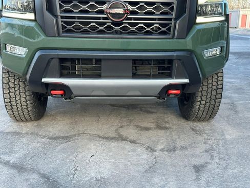 Used 2023 Nissan Frontier PRO-4X w/ Technology Package image 3