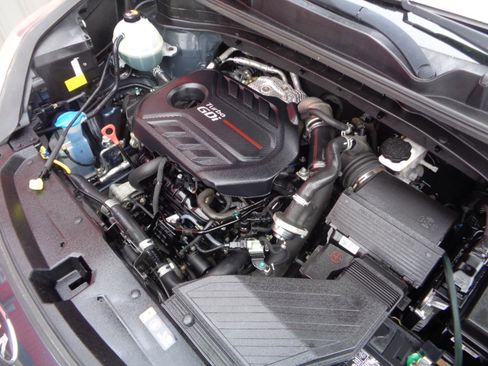 Used 2018 Kia Sportage SX image 3