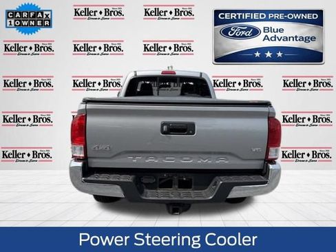 Used 2017 Toyota Tacoma SR5 AWD/4WD image 6