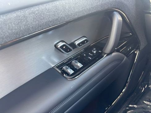 New 2026 Land Rover Range Rover Sport Dynamic SE AWD/4WD image 12