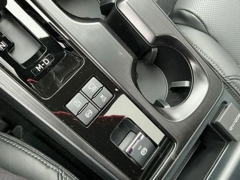 New 2026 Subaru Outback Touring AWD/4WD image 20