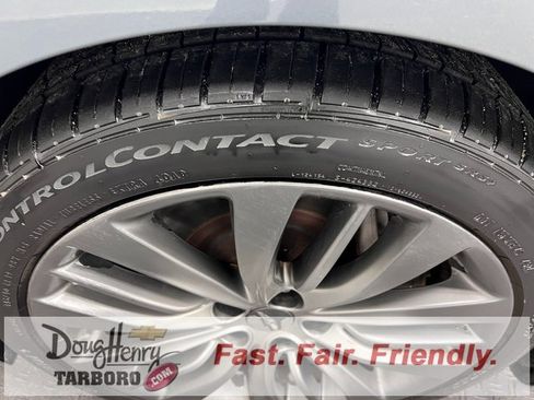 Used 2015 Hyundai Genesis 5.0 image 19