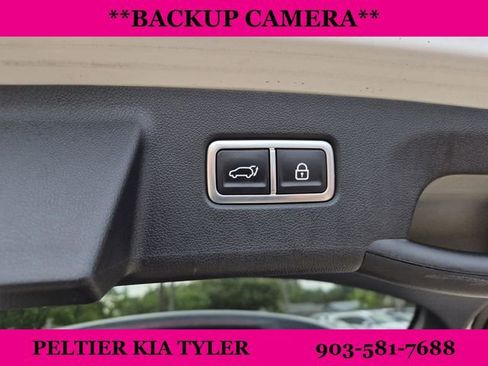 Certified 2023 Kia Sorento SX FWD image 12