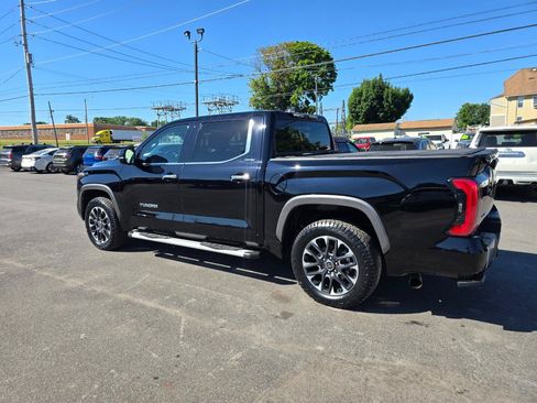 Used 2023 Toyota Tundra Limited AWD/4WD image 4