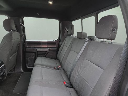 Used 2018 Ford F150 XLT w/ Equipment Group 302A Luxury image 10