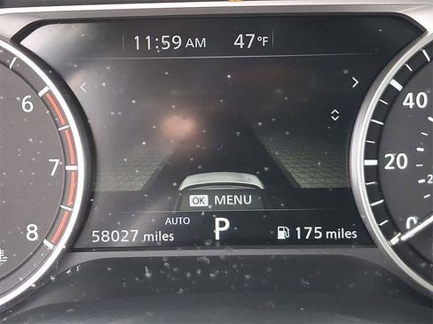 Used 2023 Nissan Rogue SV image 13