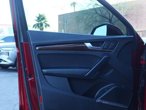 Used 2018 Audi Q5 Premium Plus w/ Premium Plus Package image 38