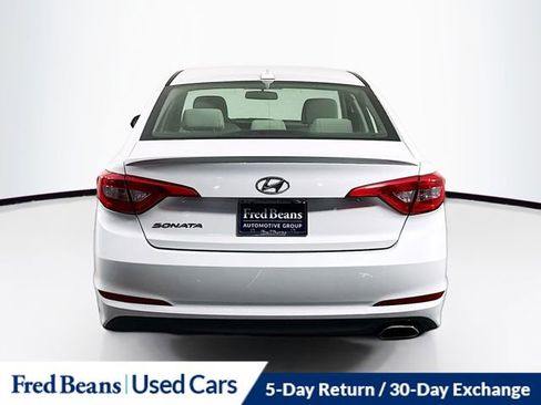 Used 2015 Hyundai Sonata SE FWD image 6