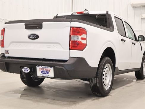 New 2026 Ford Maverick XL image 8