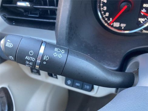 Used 2023 GMC Acadia Denali w/ Denali Ultimate Package image 22