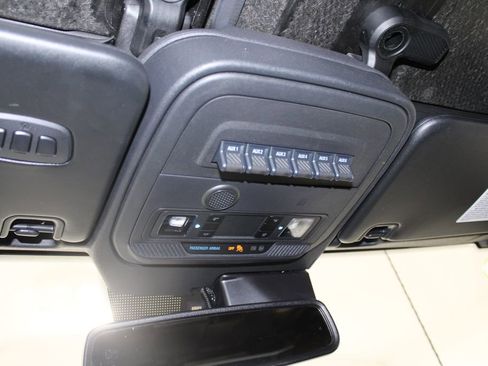 Used 2024 Ford Bronco Badlands image 43