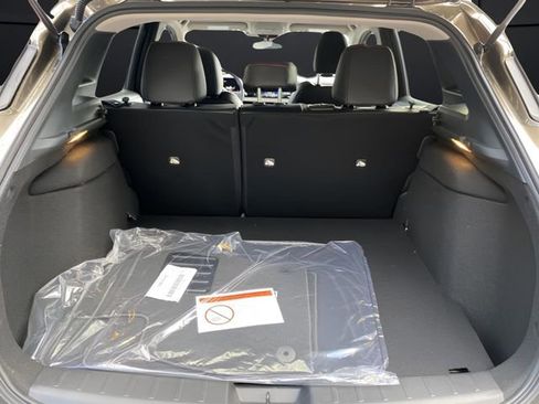 New 2026 Nissan Kicks SR w/ Cold Weather Package image 15