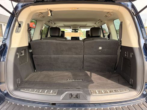 Used 2022 Nissan Armada Platinum w/ Captain's Chairs Package RWD image 36