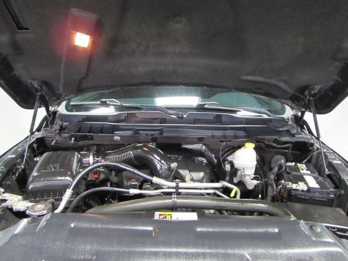 Used 2016 RAM 1500 Big Horn AWD/4WD image 10