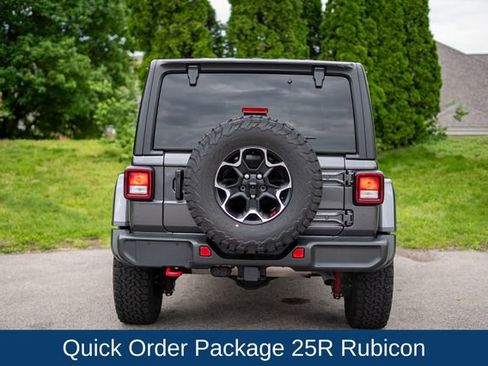 Used 2023 Jeep Wrangler Unlimited Rubicon w/ Cold Weather Group AWD/4WD image 6