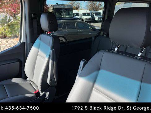 Used 2026 Mercedes-Benz Sprinter 2500 image 16