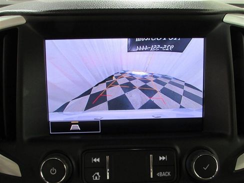 Used 2023 GMC Terrain SLT image 37