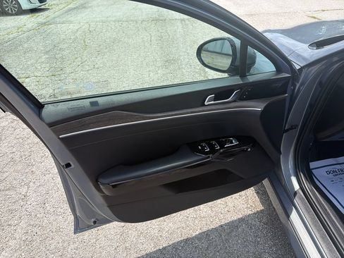 Used 2024 Kia K5 EX w/ EX Premium Package FWD image 6