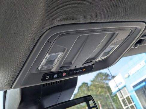 Used 2024 Chevrolet Silverado 3500 W/T image 20