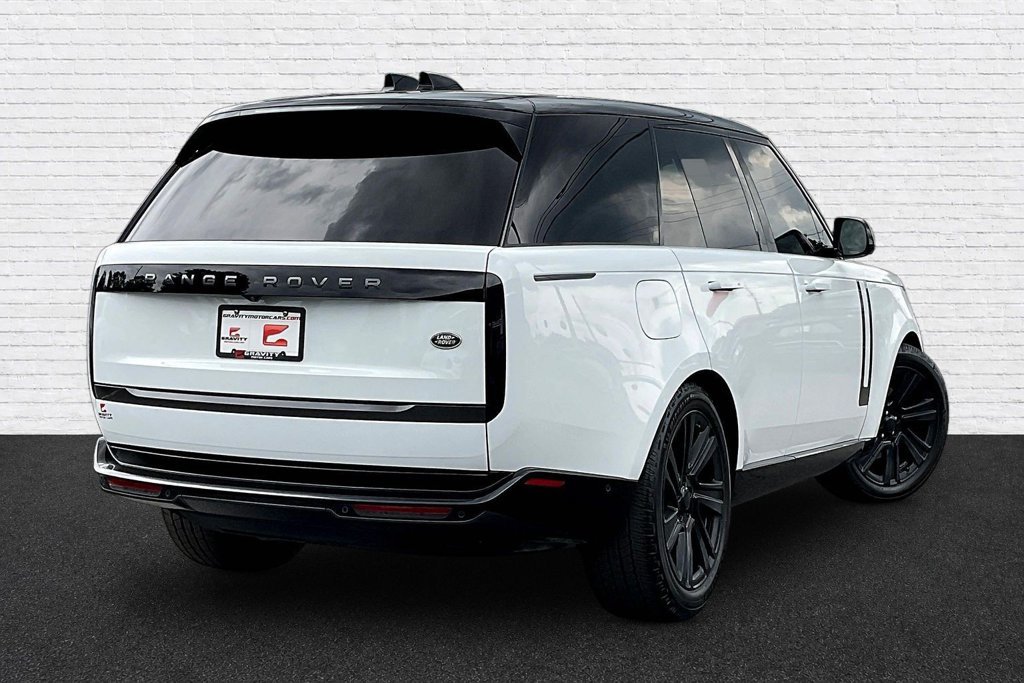 Used 2023 Land Rover Range Rover SE AWD/4WD image 6