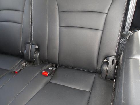 Used 2021 Honda Pilot Special Edition image 14