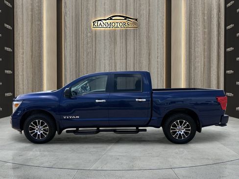 Used 2021 Nissan Titan SV w/ Accessory Utility Package RWD image 4