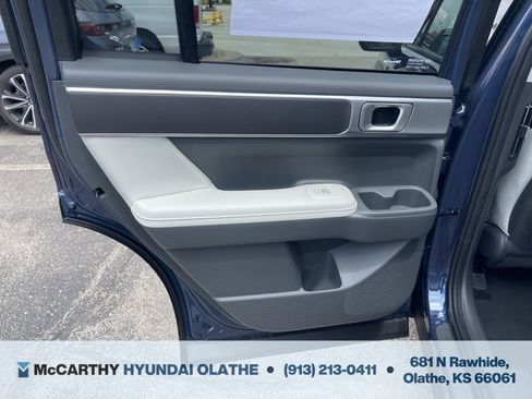 New 2025 Hyundai Santa Fe SEL FWD image 17