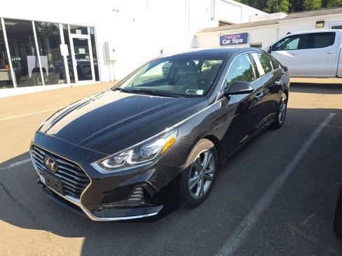 Used 2018 Hyundai Sonata Limited FWD image 9