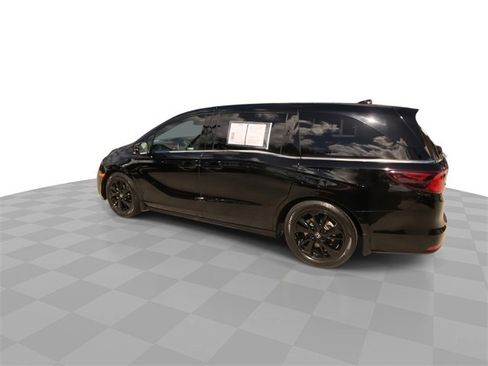 Used 2023 Honda Odyssey Sport image 9