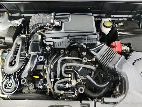 Used 2019 INFINITI QX50 Essential AWD/4WD image 36