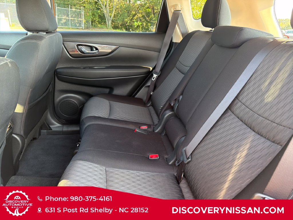 Certified 2019 Nissan Rogue SV FWD image 33