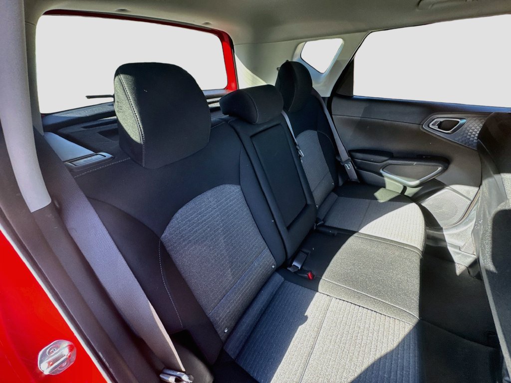 Certified 2025 Kia Soul EX FWD image 31