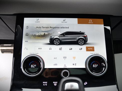 Used 2023 Land Rover Range Rover Evoque R-Dynamic SE image 26