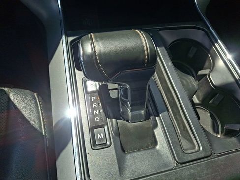 Used 2021 Ford F150 Lariat w/ Equipment Group 501A Mid AWD/4WD image 14