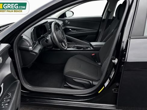 Used 2021 Hyundai Elantra SEL w/ Cargo Package FWD image 13
