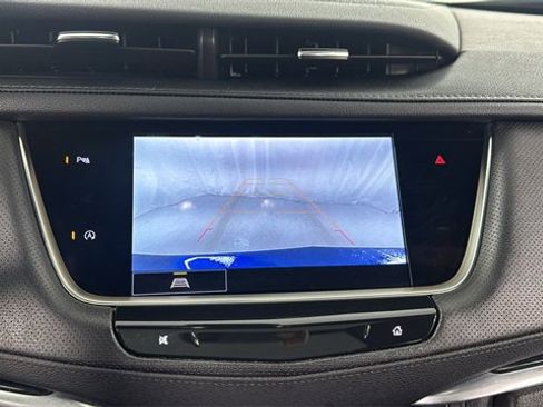 Used 2025 Cadillac XT5 Premium Luxury image 28