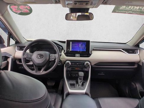 Certified 2023 Toyota RAV4 XLE w/ Convenience Package FWD image 18