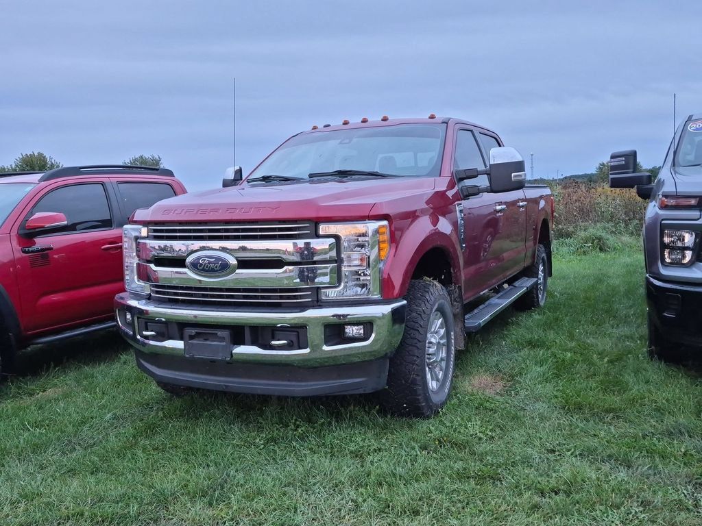 Used 2017 Ford F250 Lariat w/ Lariat Ultimate Package AWD/4WD image 5