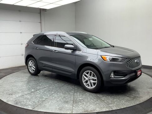 Used 2024 Ford Edge SEL w/ Convenience Package image 40