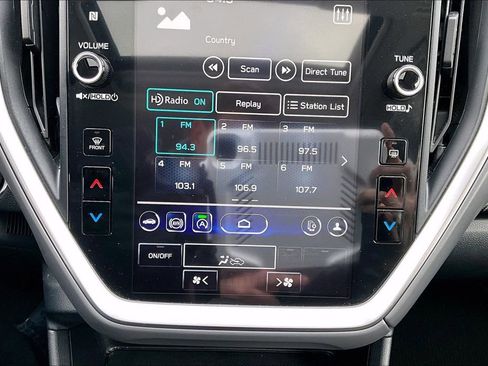 Used 2024 Subaru Crosstrek 2.0i Premium image 31